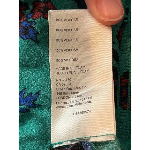 Free People top Hilary Print keyhole neck blouse green Medium M - Picture 8 of 10